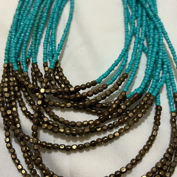 Paparazzi Necklace and earrings set - Picture 5 of 8